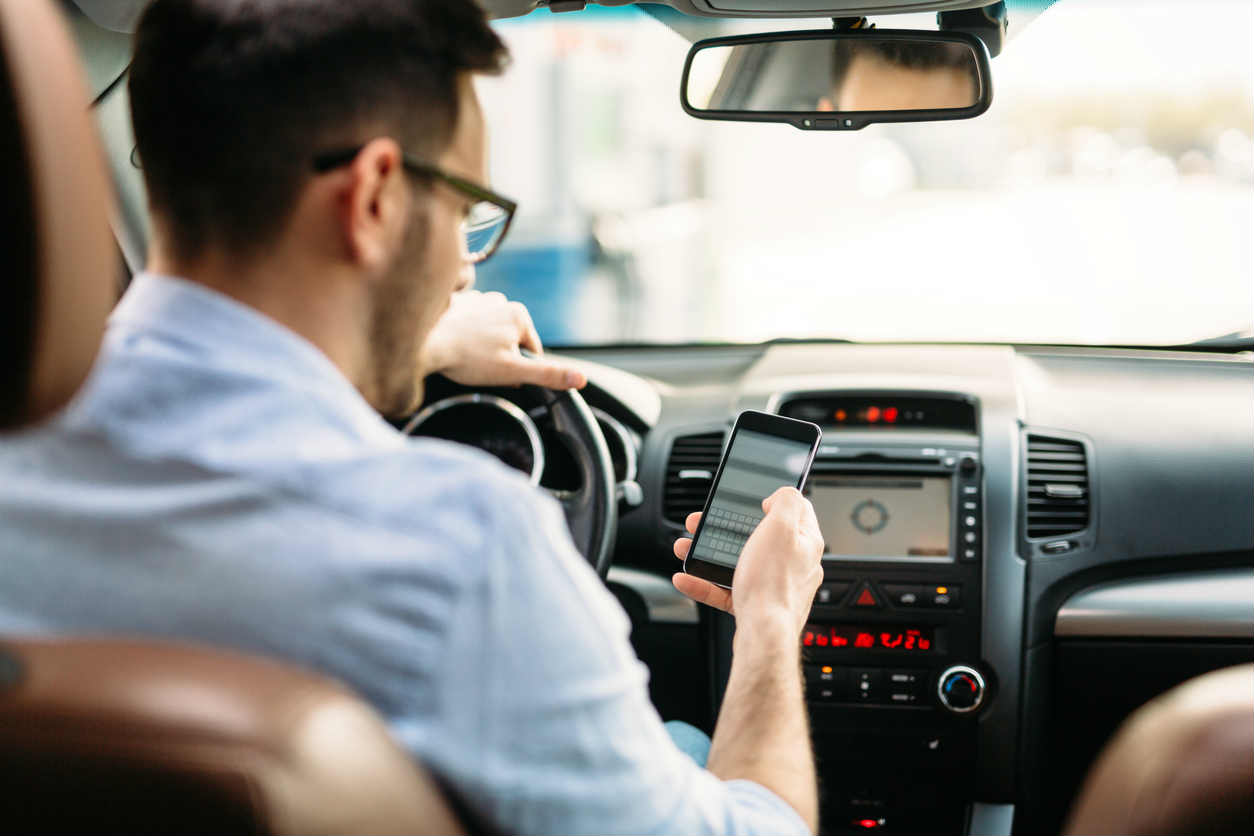 EE.UU. ¿Quiénes son y en que Estado viven los distraídos peores conductores de las carreteras?