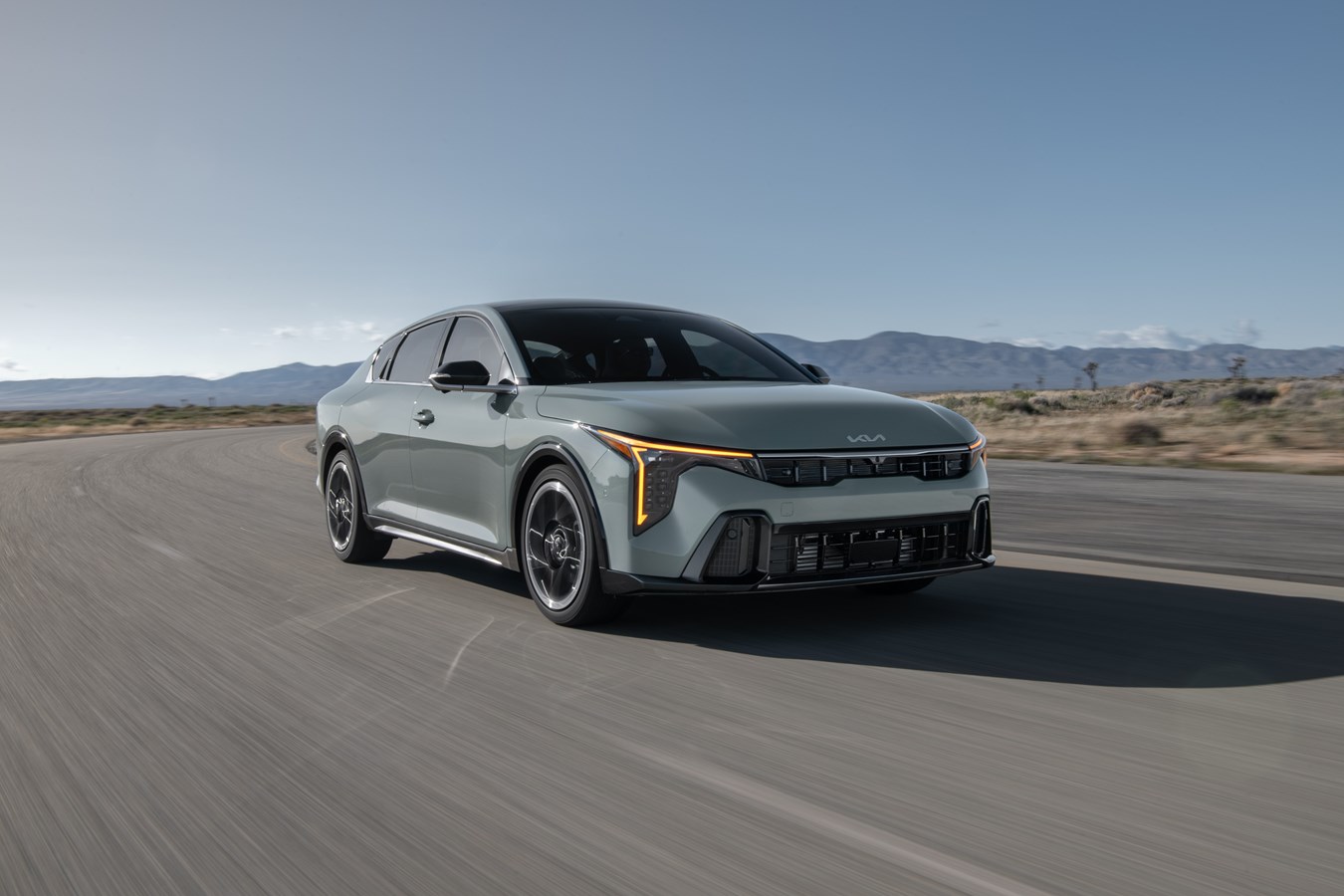 ¿Cuáles son los 5 autos compactos que combinan ahorro, confiabilidad y rendimiento?