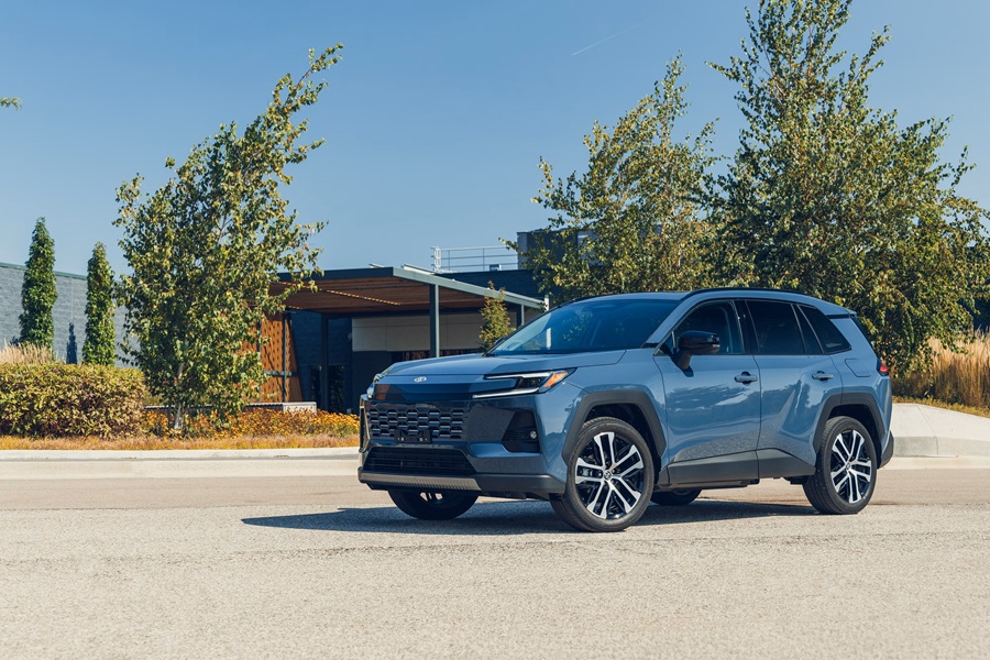 Sepa cuales son los 5 autos del 2026 con la mejor protección contra robos de ruedas y convertidores catalíticos