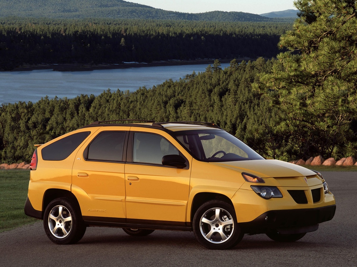 ¿Cuáles son los 5 autos que parecían una idea brillante, pero terminaron siendo los fracasos más ridículos de la historia?