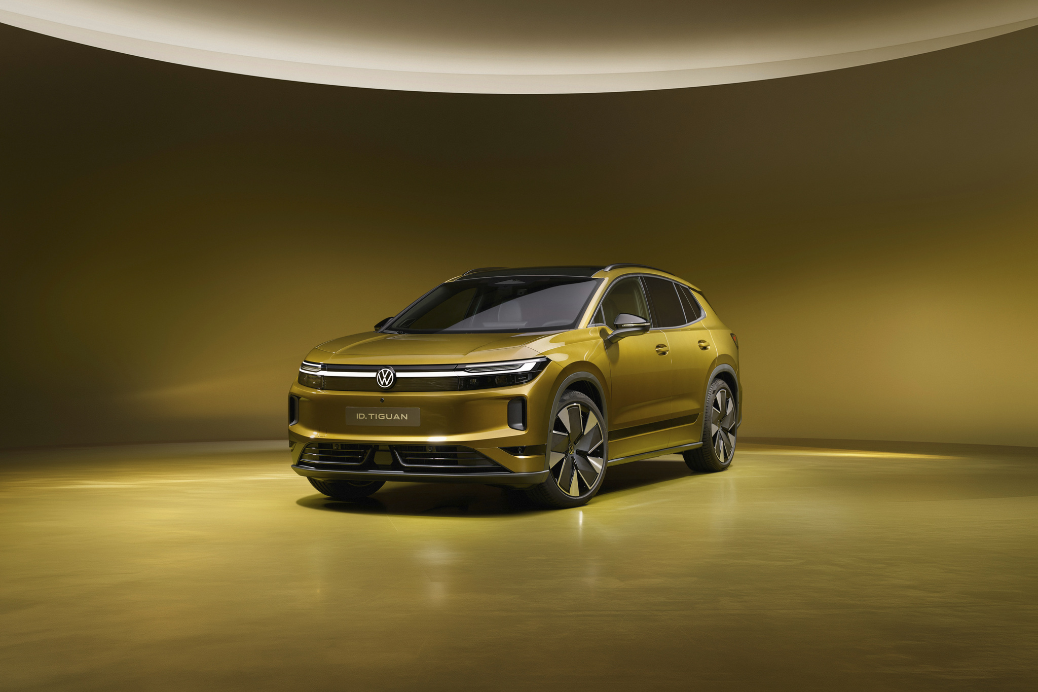 Estreno mundial: Volkswagen electrifica al nuevo ID. Tiguan del 2027